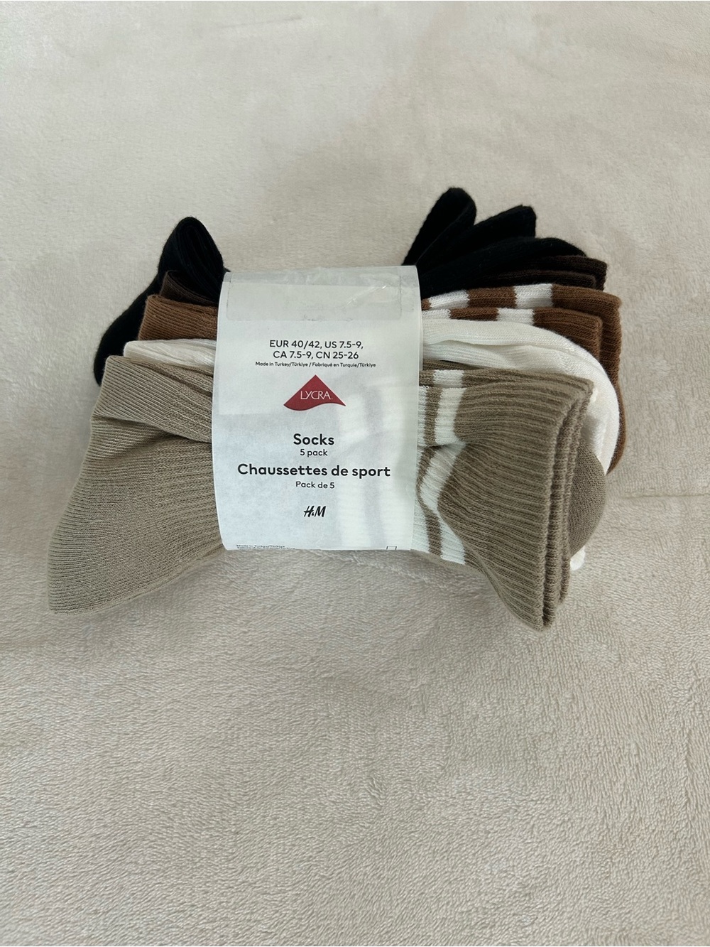 H&M Men’s 5-Pack Athletic Socks – Black, Brown, White, Tan, Gray